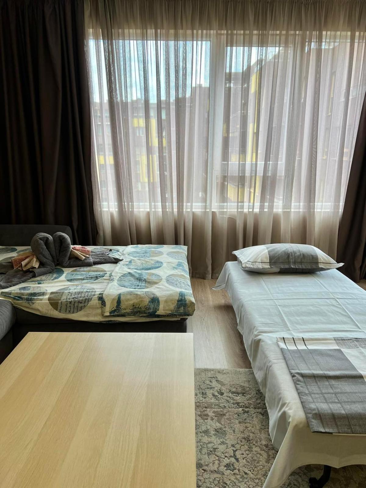 Apartment Johannesburg Spacious Family W Free Parking And Playground *